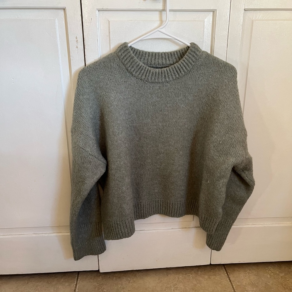 Abercrombie & Fitch Heather Sage Crewneck Sweater